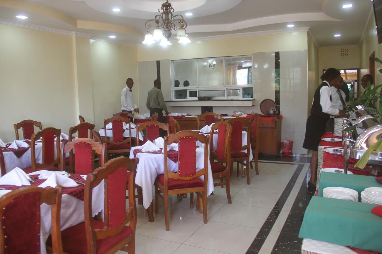 Bomen Hotel Isiolo Экстерьер фото