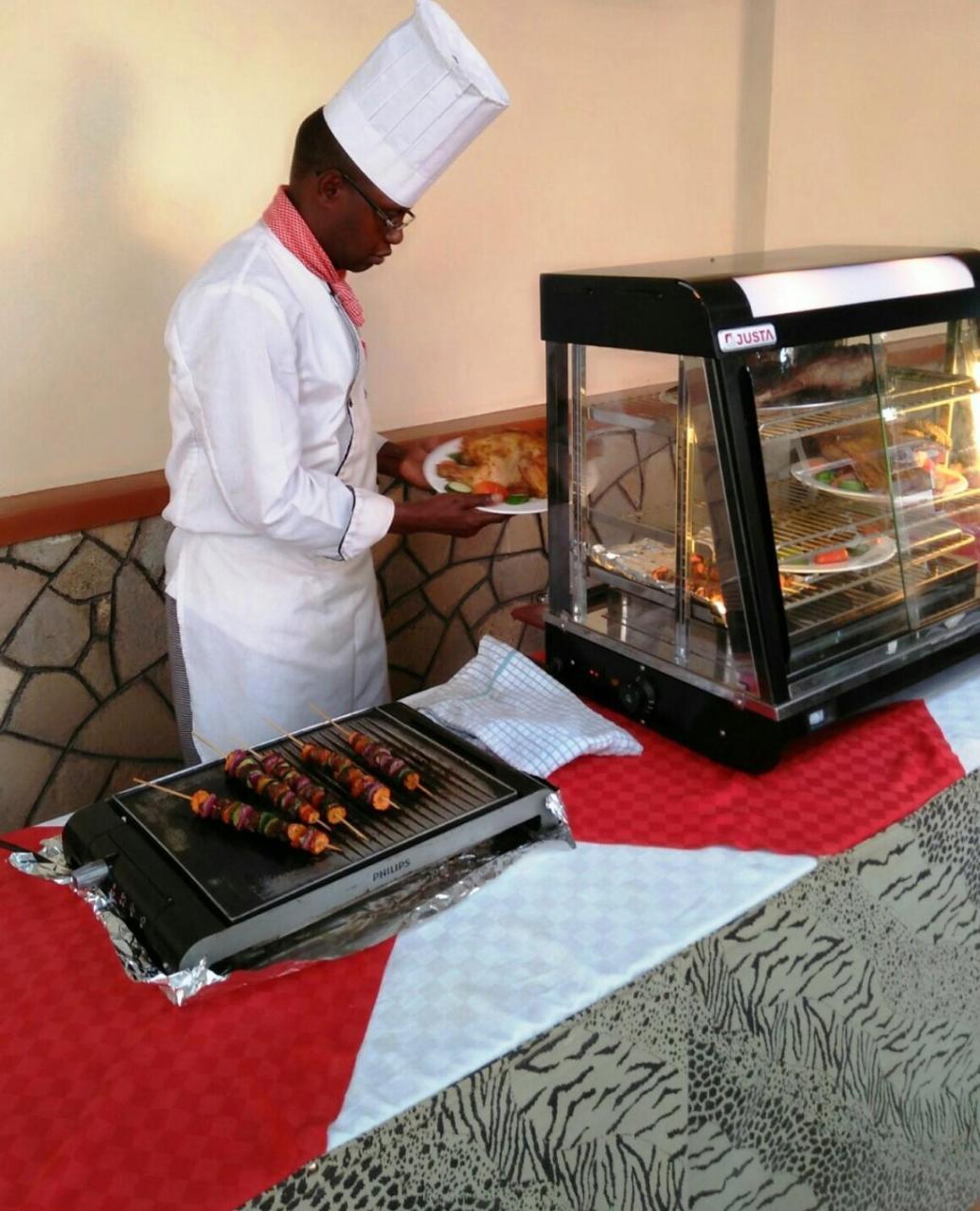 Bomen Hotel Isiolo Экстерьер фото